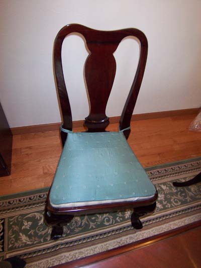 ダイニングイス