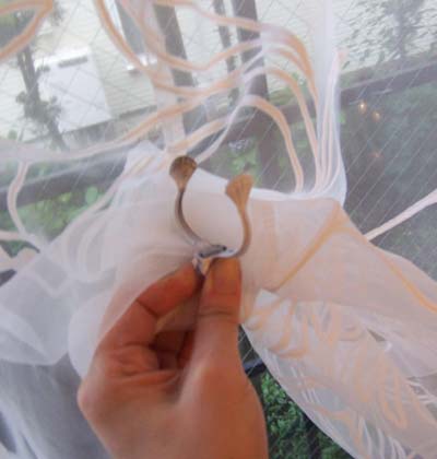 カーテンクリップ