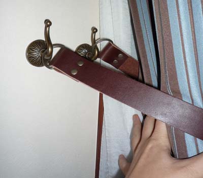 ダブルタッセル