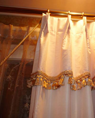 カーテンバトン