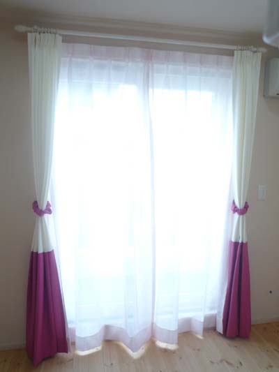 切り替えカーテン