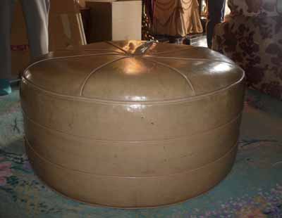 オットマン 張替え前