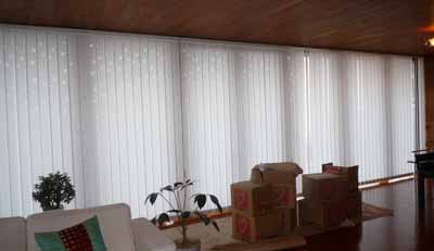 バーチカルブラインド