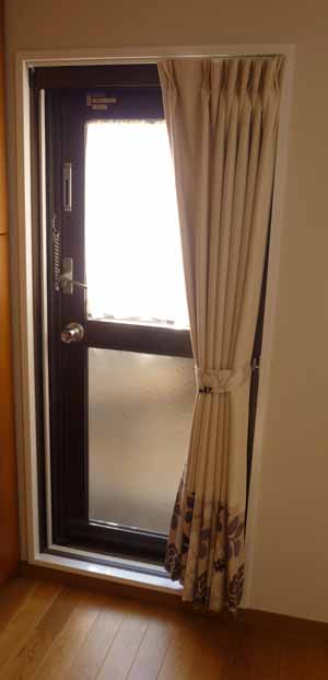 切り替えカーテン