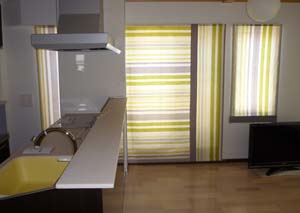 ストライプシェード