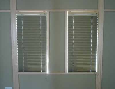 プリーツスクリーン